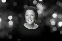 Mary Ellen McLane McDonough '73社区领导庆祝活动纪念Mary Ellen McDonough '73的肖像照片